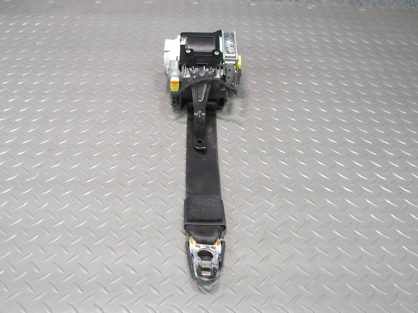 11-18 PORSCHE CAYENNE FRONT LEFT DRIVER SIDE SEATBELT RETRACTOR OEM