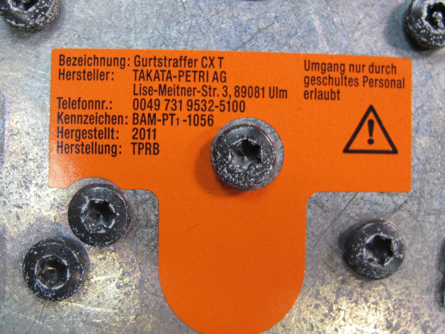 11-18 PORSCHE CAYENNE FRONT LEFT DRIVER SIDE SEATBELT RETRACTOR OEM