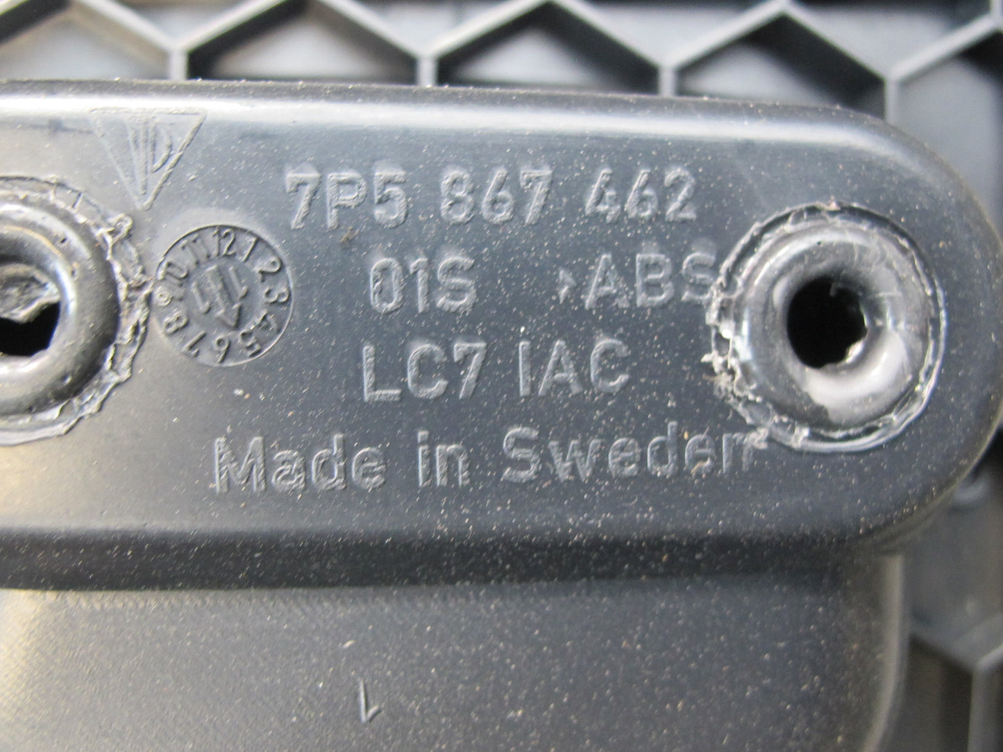 2011-2018 Porsche Cayenne 958 Rear Right Interior Trunk Carpet Boot Trim Cover