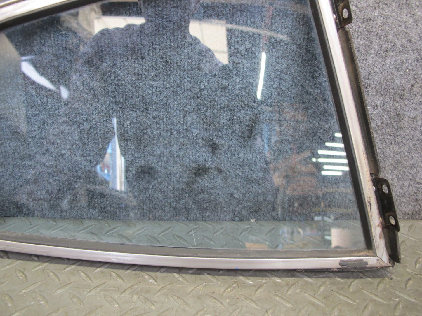 75-78 Datsun S30 280Z Rear Left Quarter Glass Window OEM