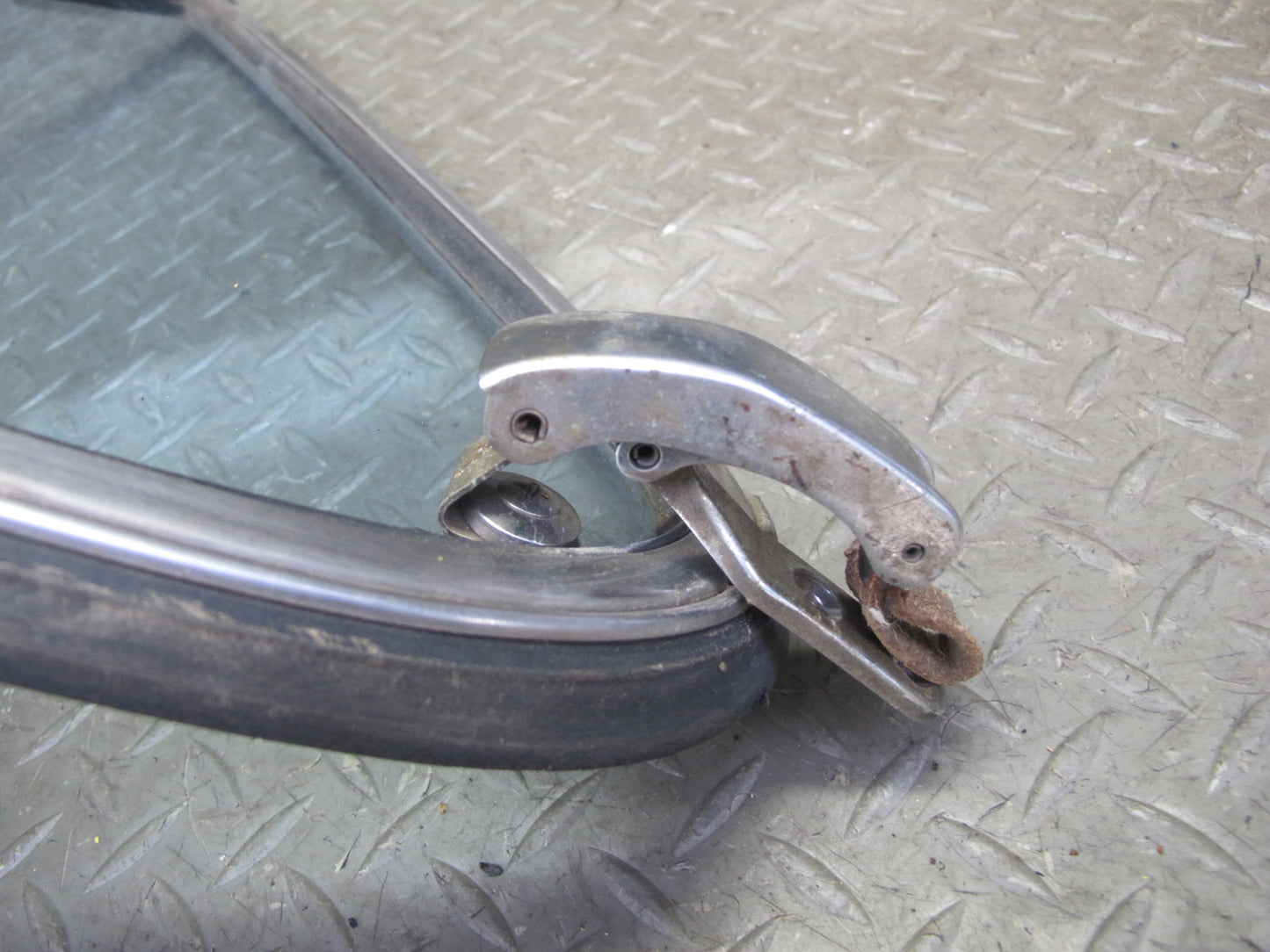 75-78 Datsun S30 280Z Rear Left Quarter Glass Window OEM