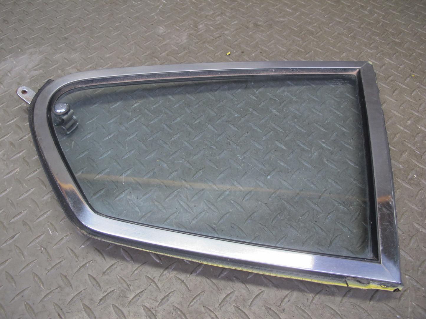 75-78 Datsun S30 280Z Rear Left Quarter Glass Window OEM