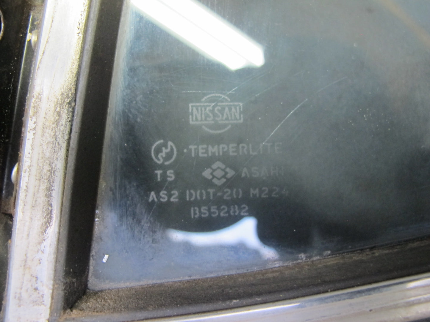 75-78 Datsun S30 280Z Rear Right Quarter Glass Window OEM