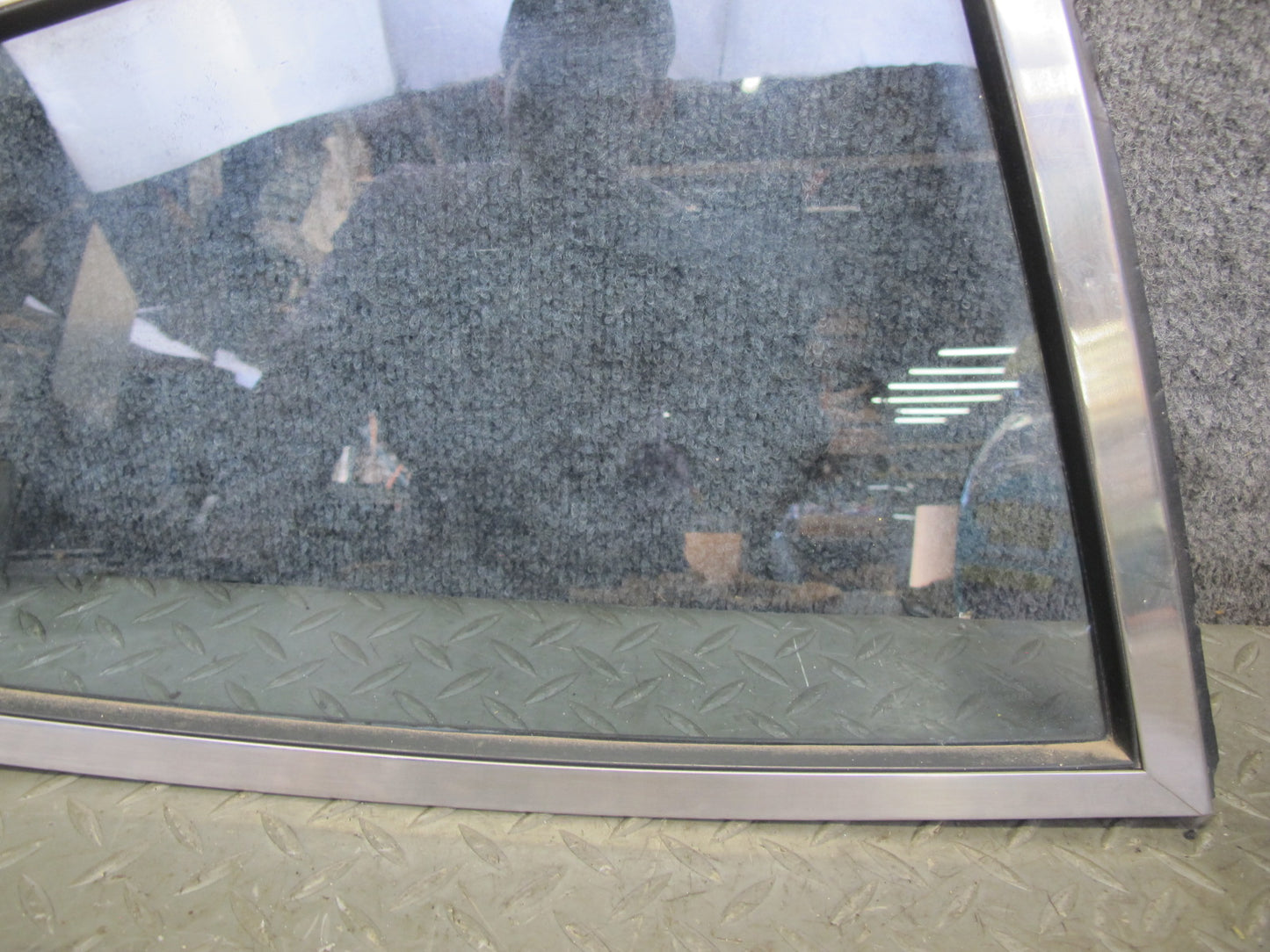 75-78 Datsun S30 280Z Rear Right Quarter Glass Window OEM