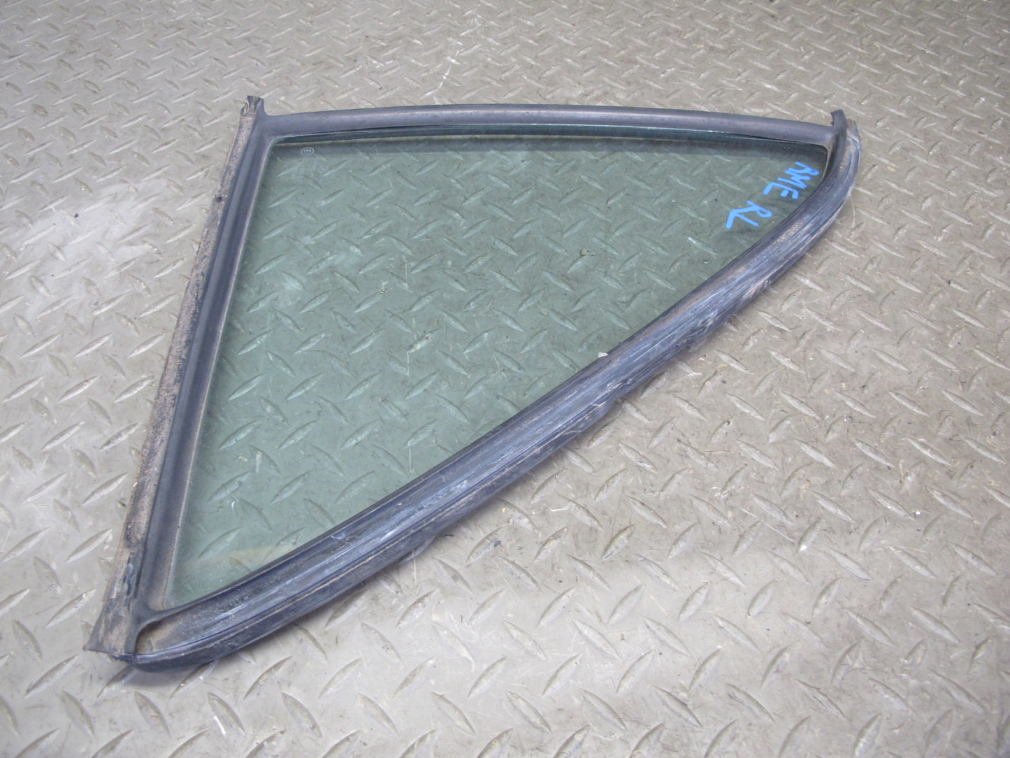 77-85 Mercedes W123 300D Sedan Rear Left Door Vent Glass Window OEM