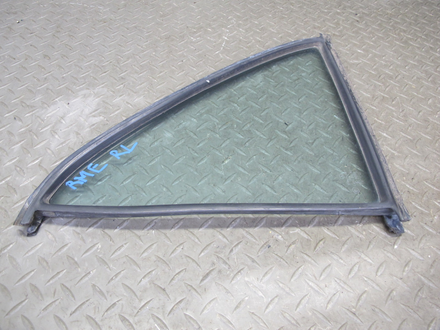 77-85 Mercedes W123 300D Sedan Rear Left Door Vent Glass Window OEM