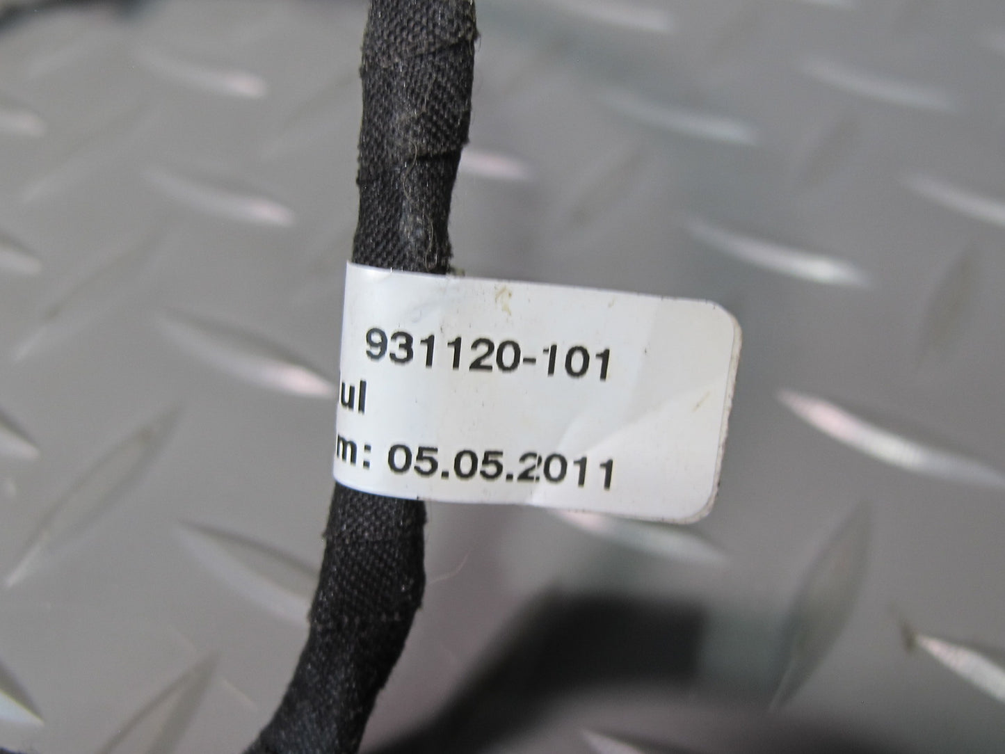 2011-2014 Porsche Cayenne 958 Rear Trunk Hatch Strut Shock Left Right Side Set