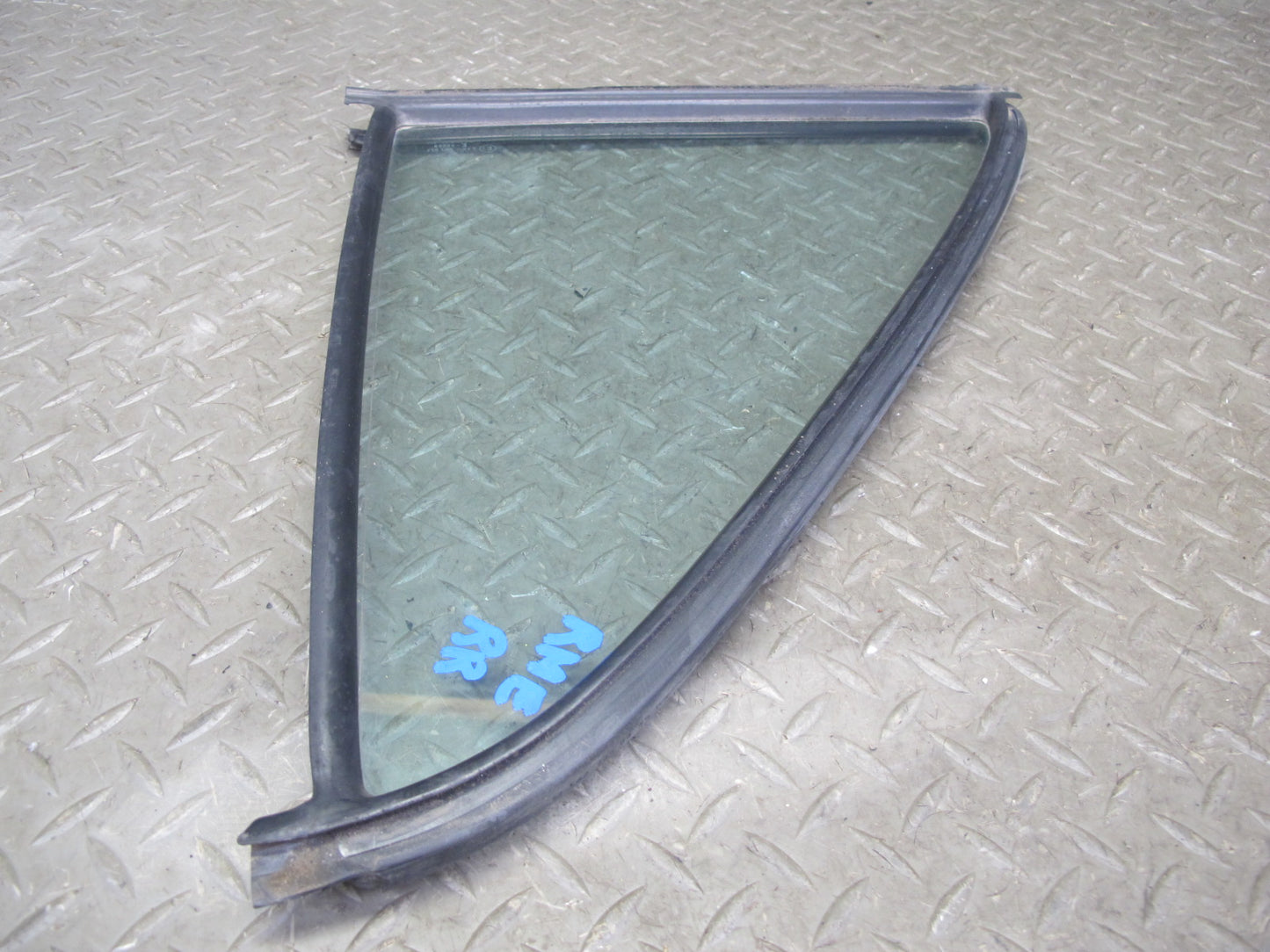 77-85 Mercedes W123 300D Sedan Rear Right Door Vent Glass Window OEM