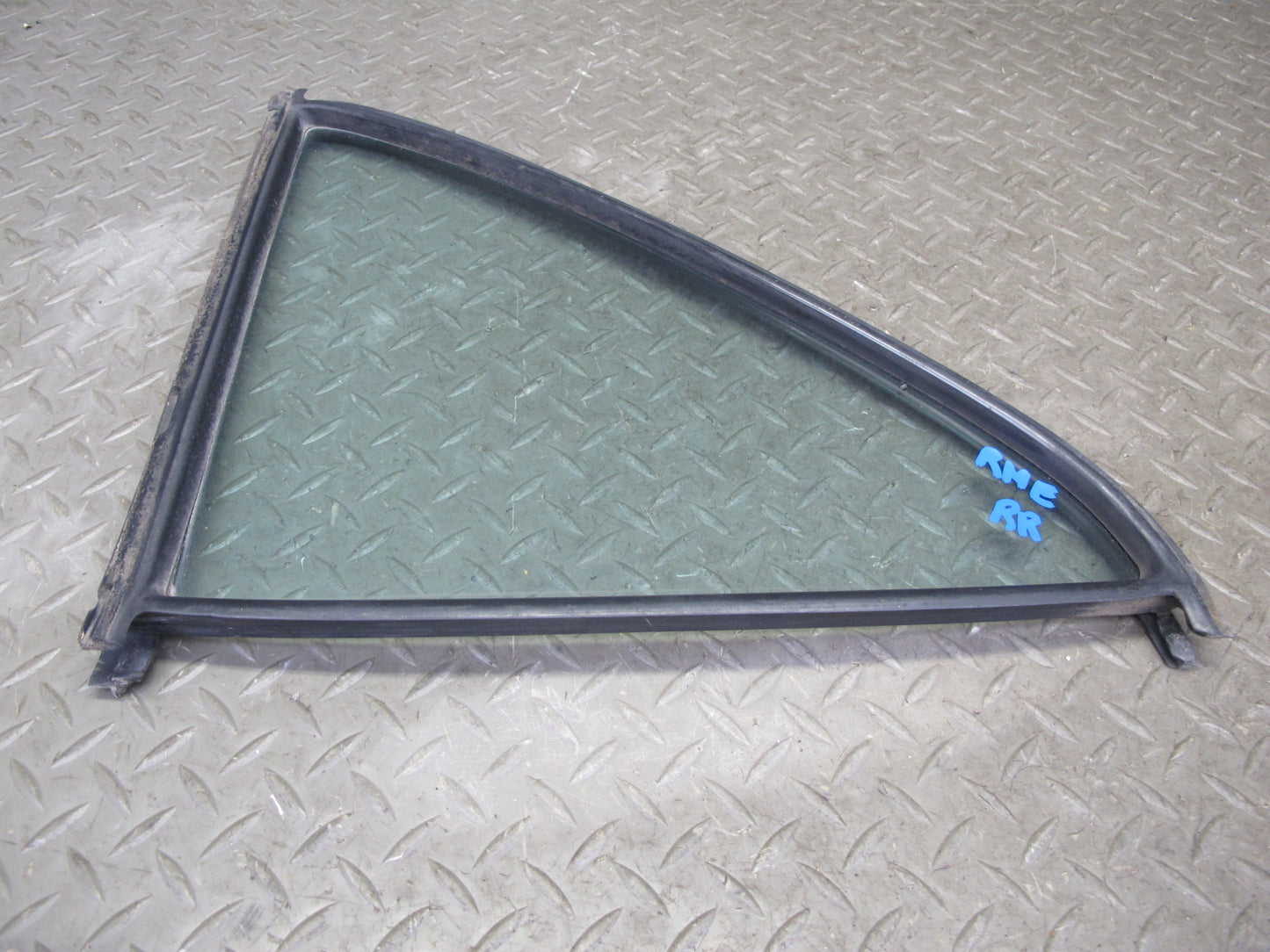 77-85 Mercedes W123 300D Sedan Rear Right Door Vent Glass Window OEM