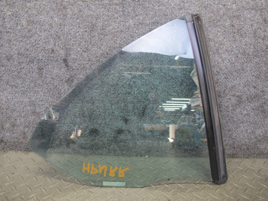 1999-2005 Porsche 911 Carrera 996 Convertible Rear Right Quarter Glass Window