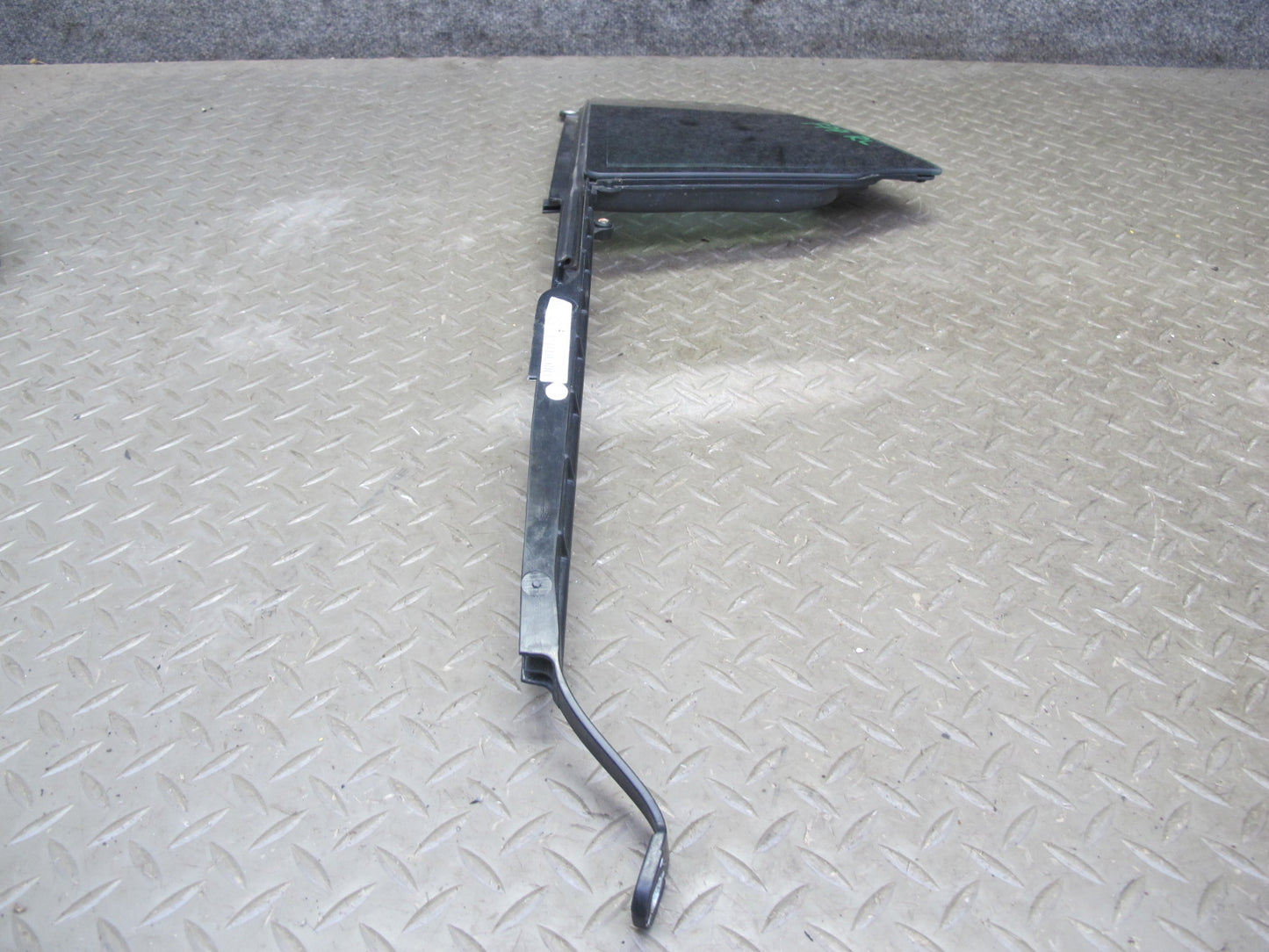 17-23 Porsche Panamera 971 Rear Left Door Fixed Glass Window 971845025A