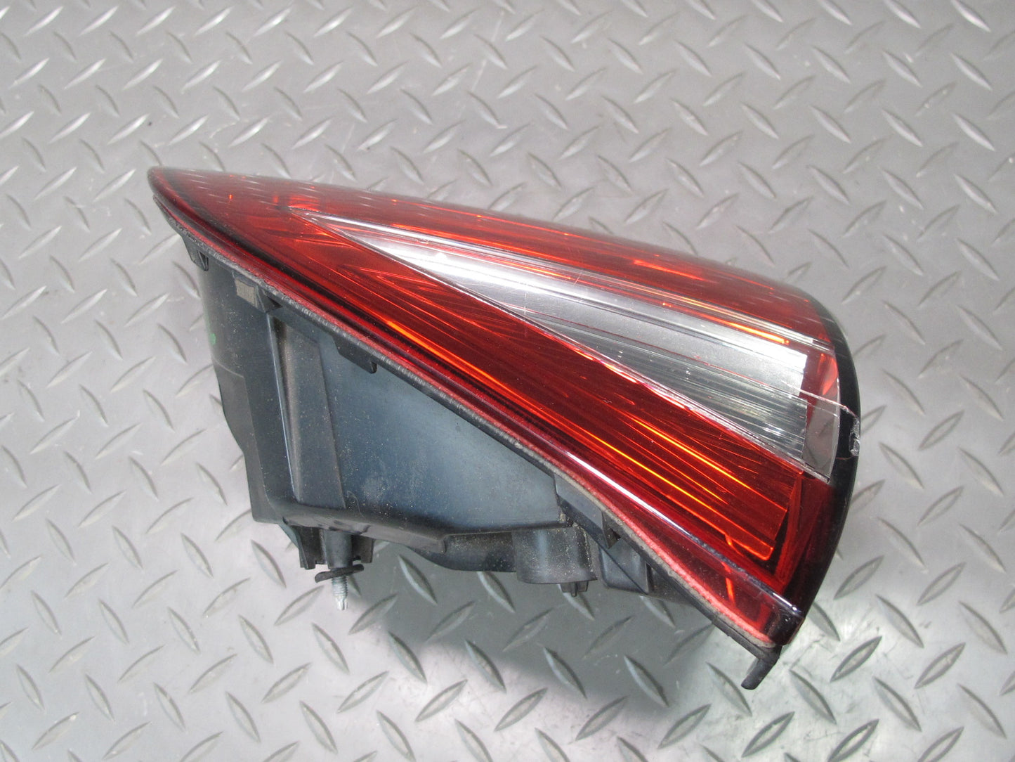 2011-2014 Porsche Cayenne 958 Rear Left Driver Side Inner Tail Light Lamp