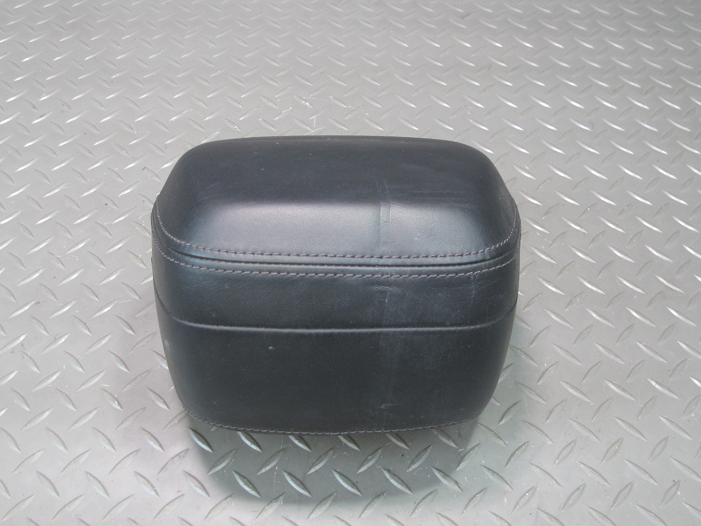 2011-2018 Porsche Cayenne 958 Rear Left Center Right Side Seat Headrest Set