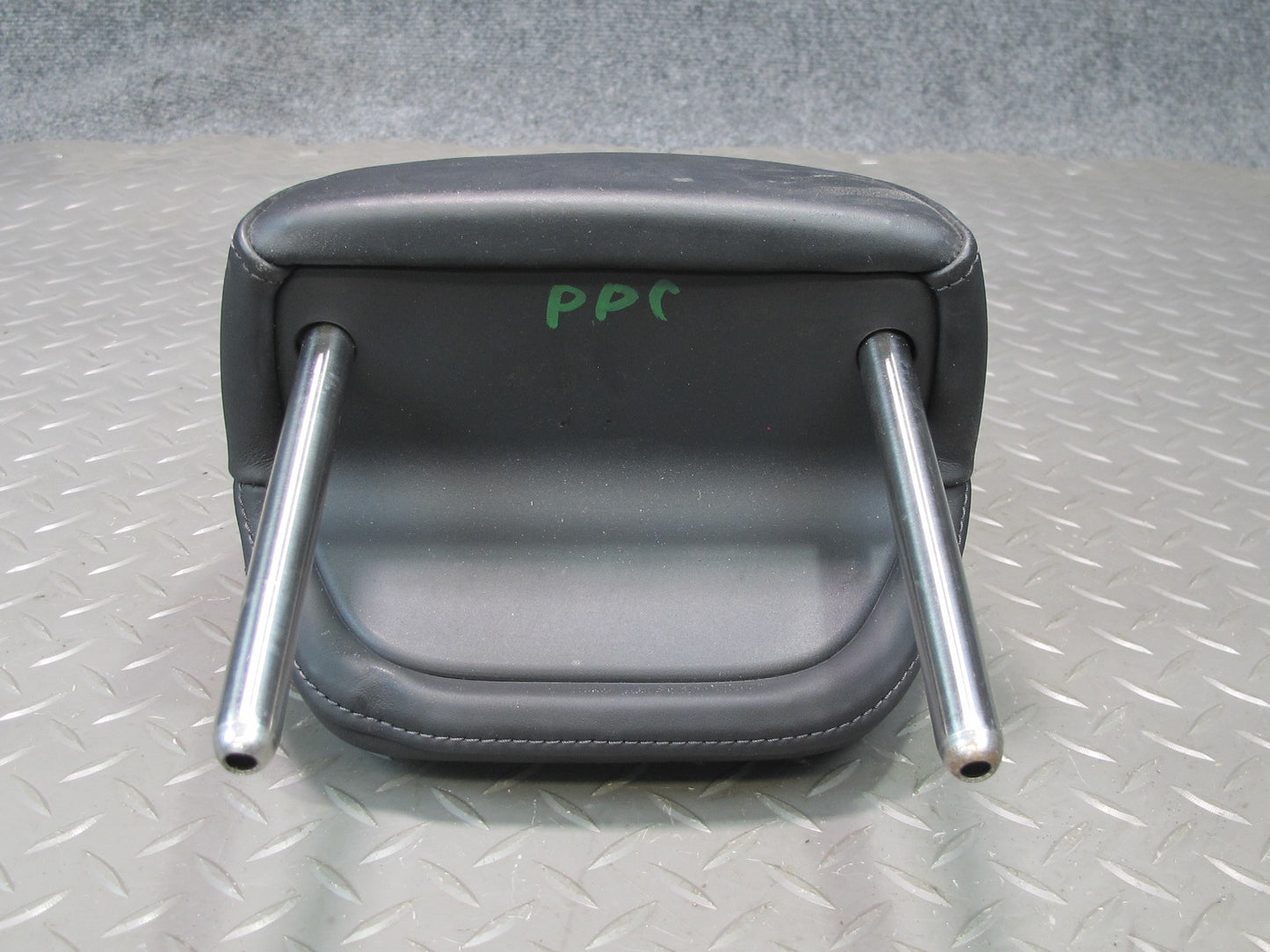 2011-2018 Porsche Cayenne 958 Rear Left Center Right Side Seat Headrest Set