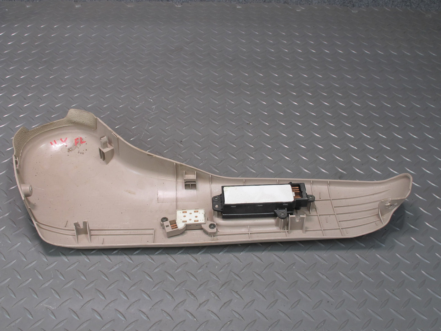 1998-2002 Lexus J100 LX470 Front Left Side Seat Trim Cover Panel W/ Switch Set