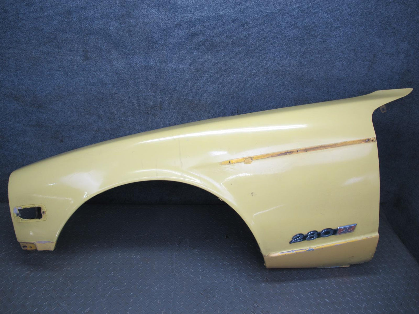77-78 Datsun S30 280Z Front Left Fender Shell Panel Yellow OEM