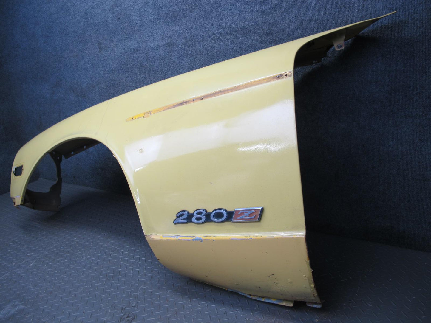 77-78 Datsun S30 280Z Front Left Fender Shell Panel Yellow OEM