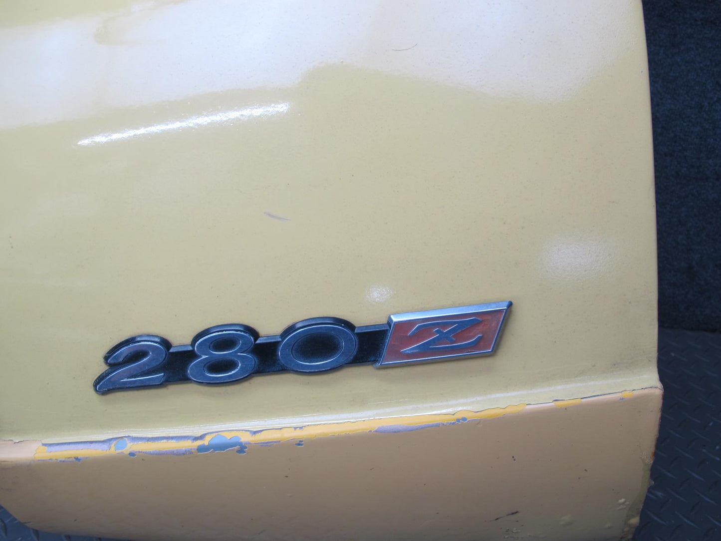 77-78 Datsun S30 280Z Front Left Fender Shell Panel Yellow OEM