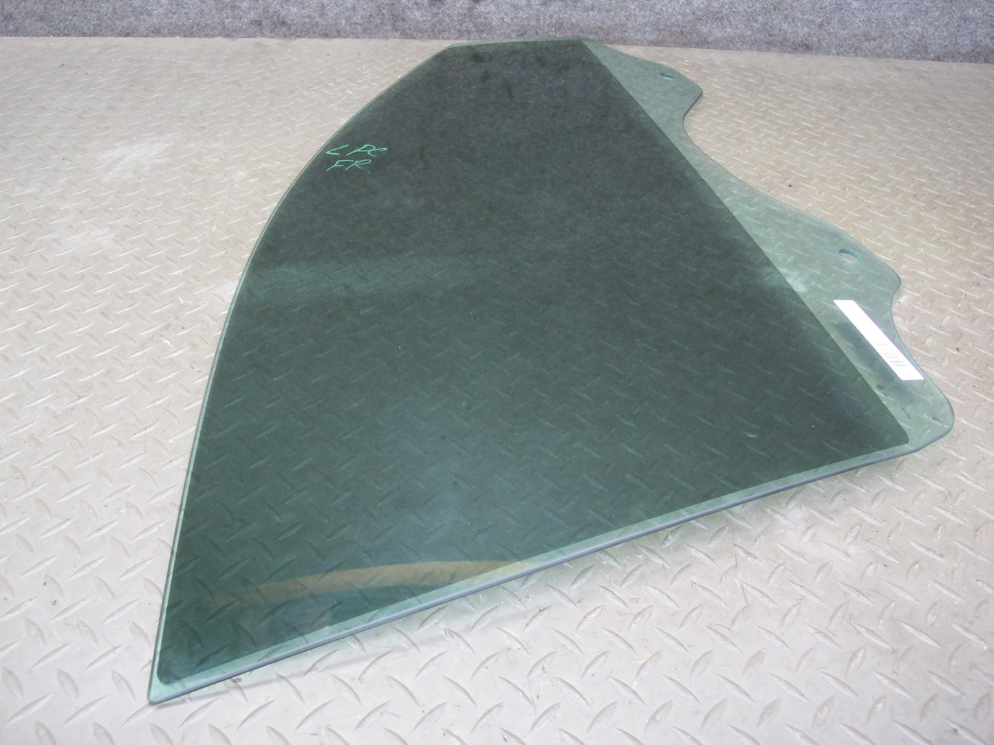 2003-2010 Porsche Cayenne 955 957 Front Right Door Glass Window 7L5845202A