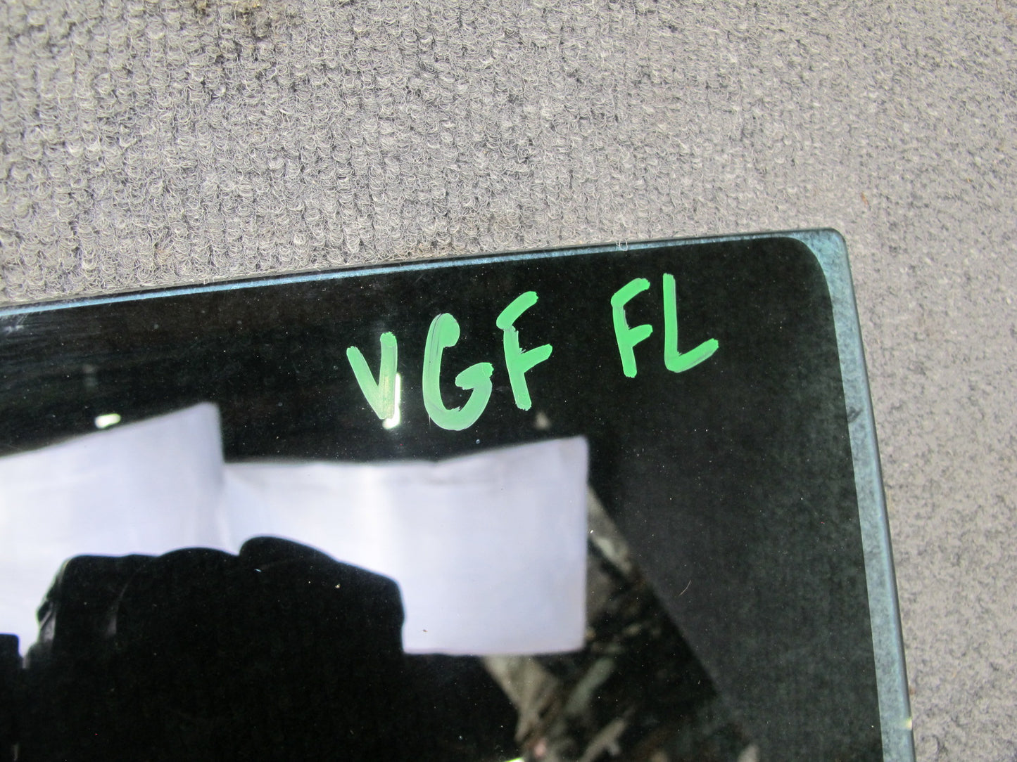 06-09 VW Golf MK5 R32 GTI Rabbit 2DR Front Left Driver Door Glass Window OEM