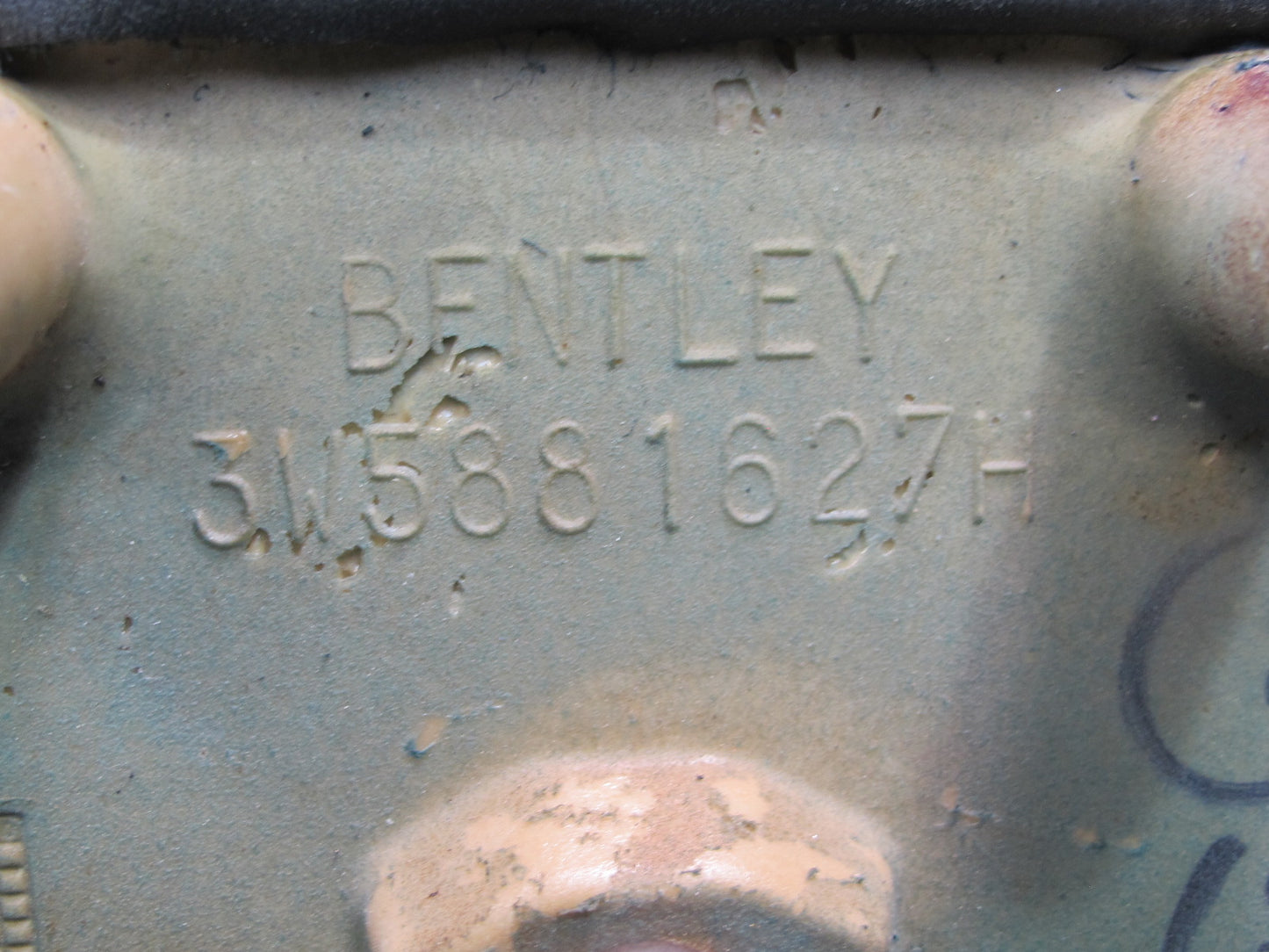 06-12 Bentley Continental Flying Front Right Seat Back Trim Cover Panel Set