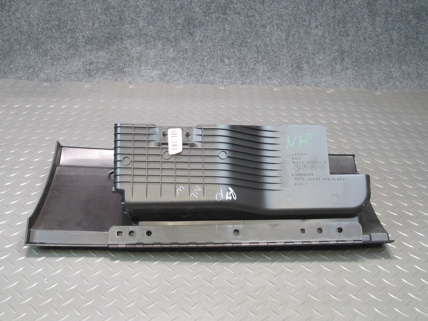 2008-2009 Hummer H2 Dash Front Right Glove Box Compartment Storage