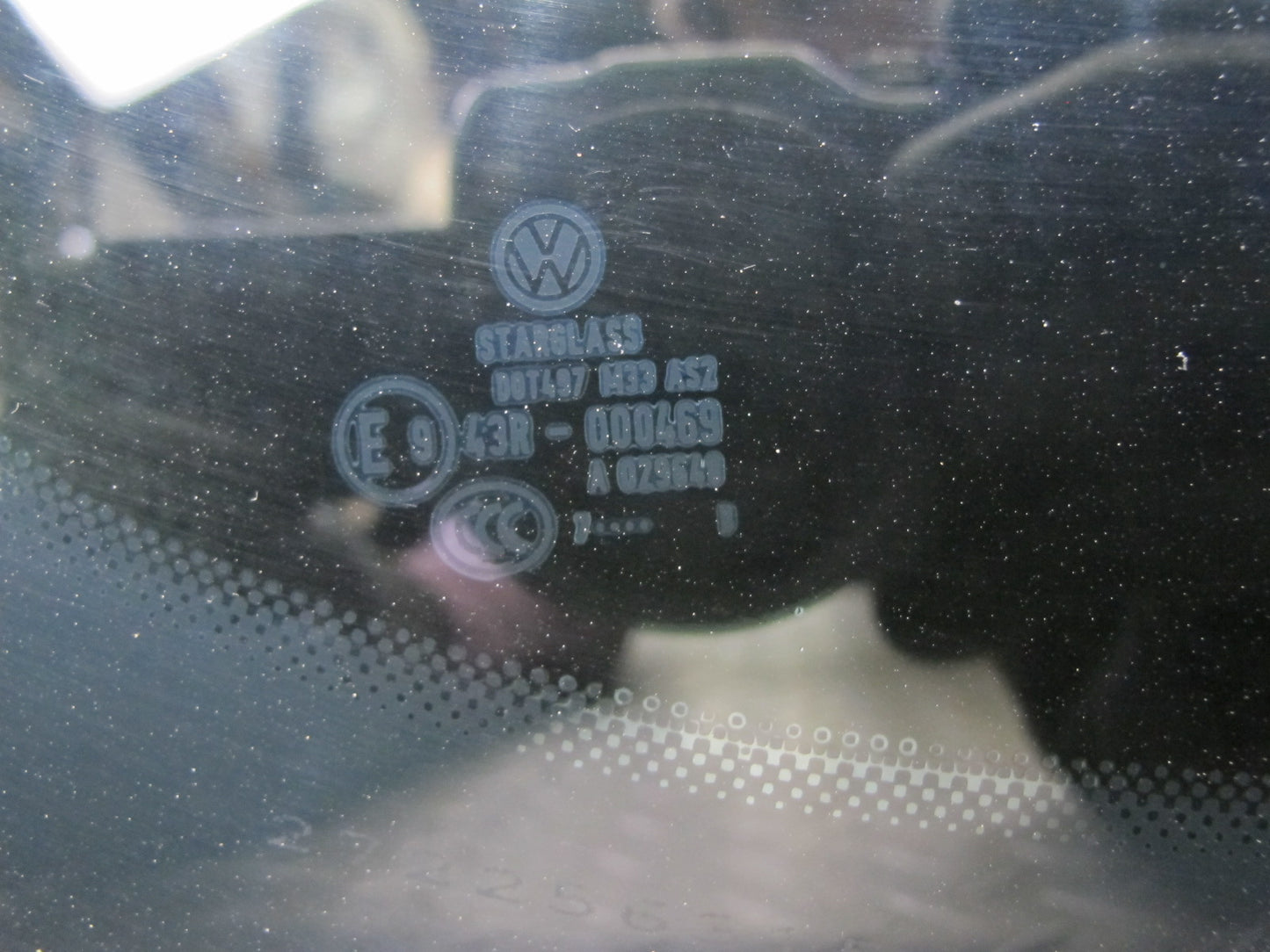 07-09 VW Golf MK5 R32 GTI Rabbit 2-DR Rear Right Quarter Glass Window OEM