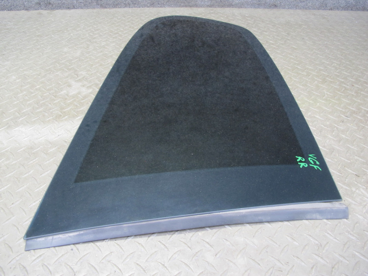 07-09 VW Golf MK5 R32 GTI Rabbit 2-DR Rear Right Quarter Glass Window OEM