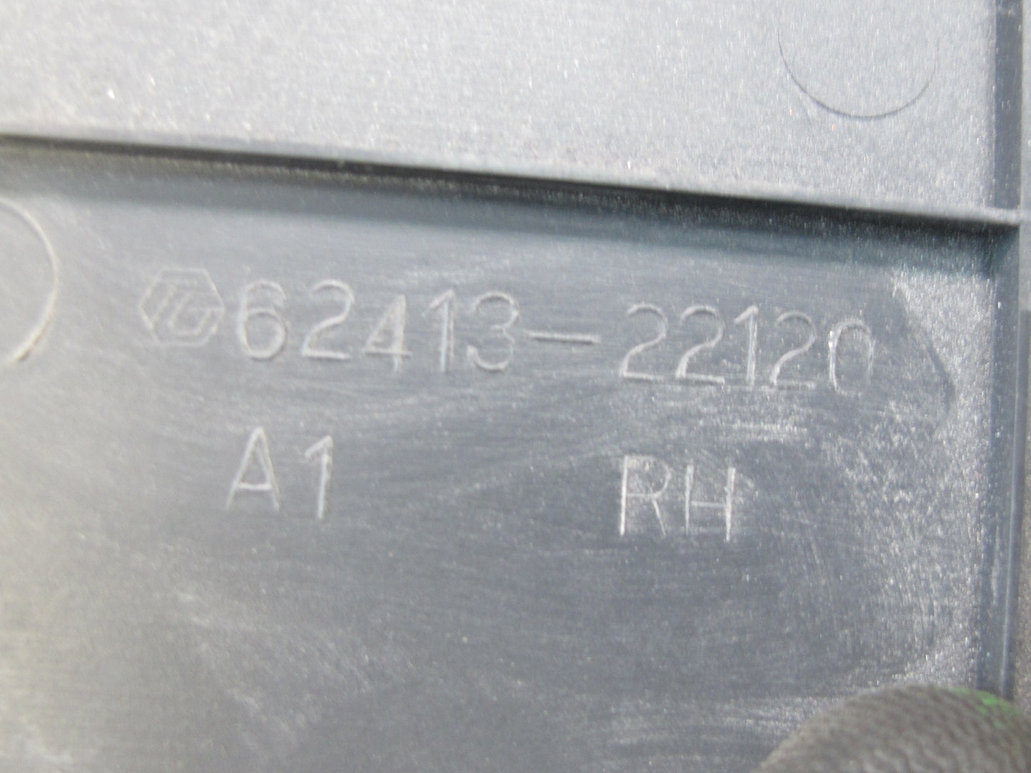 96-00 Toyota MARK2 JZX100 Set of 2 Interior B Pillar Lower Trim Cover Panel OEM