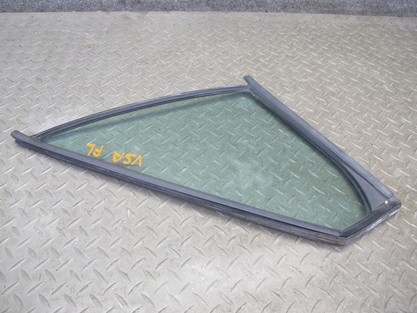 85-88 Volkswagen VW Scirocco MK2 Front Left Driver Door Vent Glass Window OEM