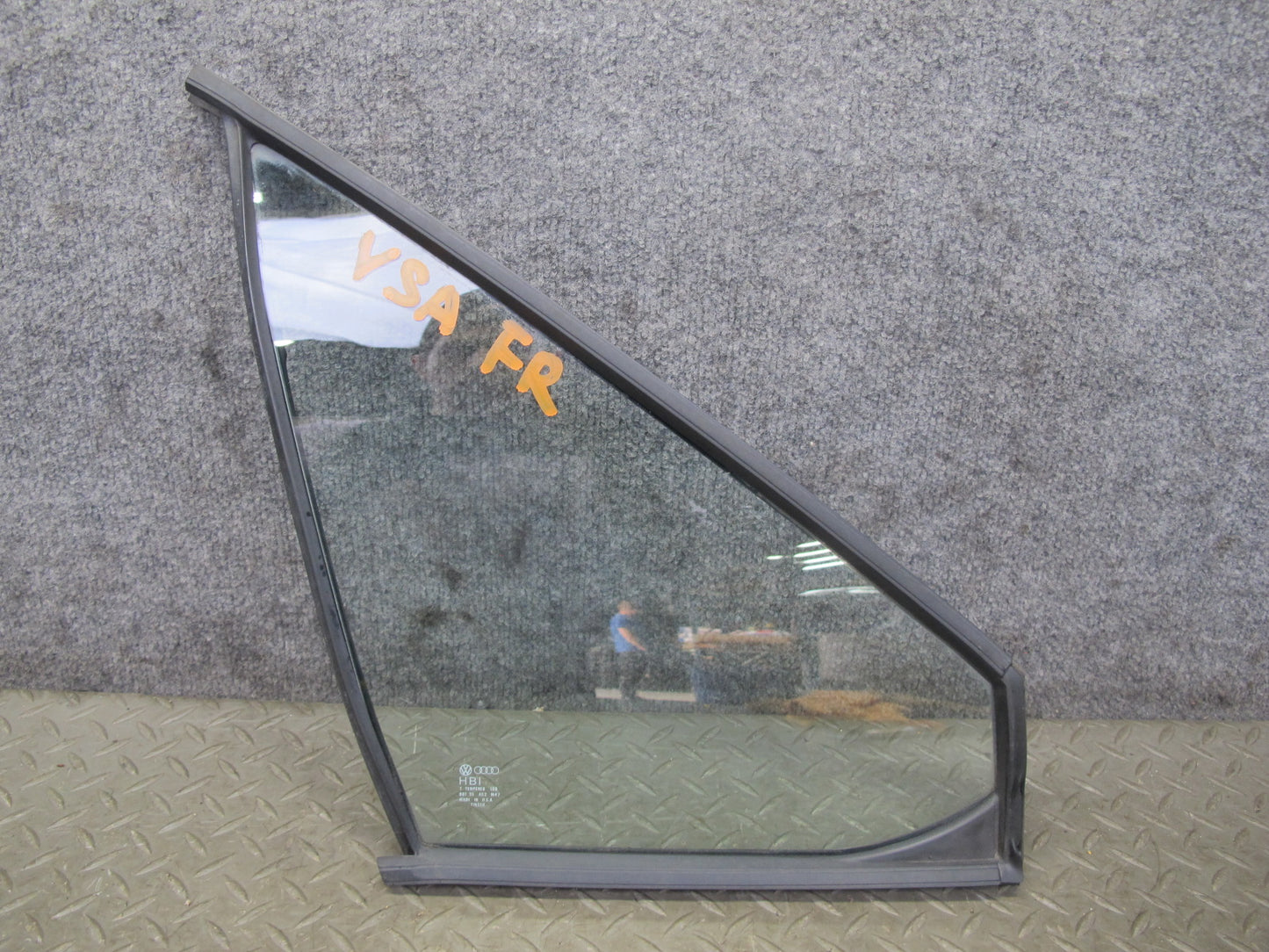 85-88 Volkswagen VW Scirocco MK2 Front Right Pass Door Vent Glass Window OEM