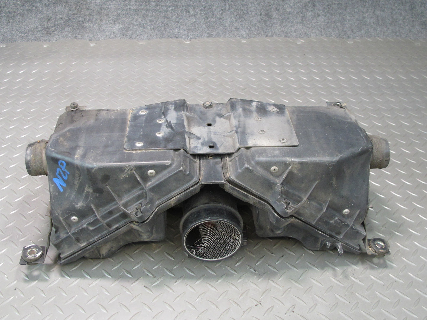 90-91 Nissan Z32 300ZX NON Turbo Air Intake Cleaner Filter Box w MAF Sensor OEM