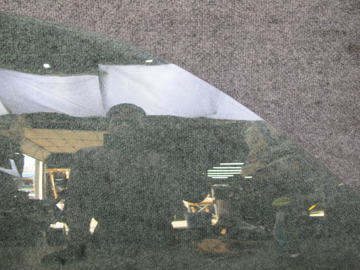 99-01 Isuzu Vehicross Front Right Passenger Door Glass Window OEM