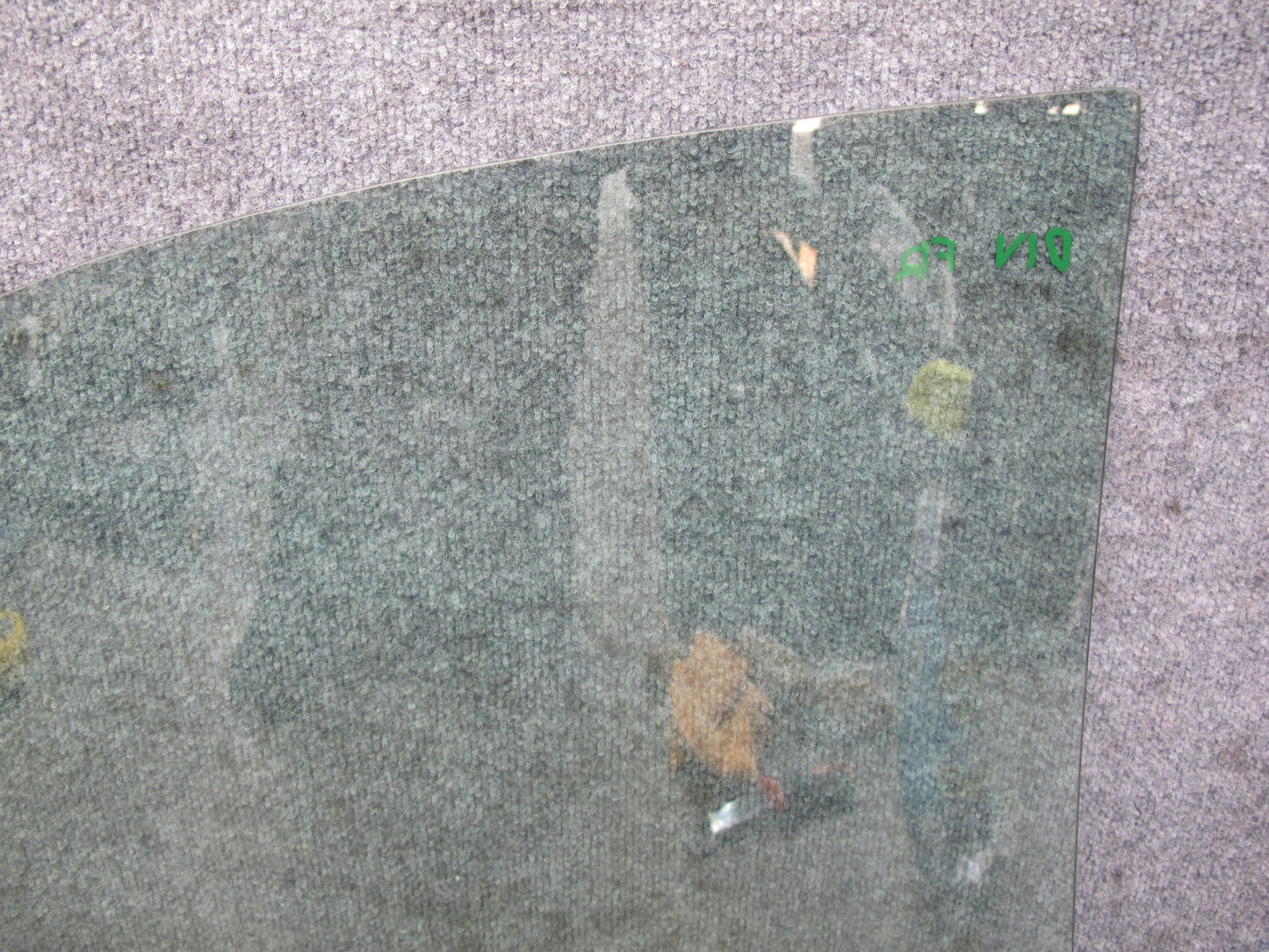 99-01 Isuzu Vehicross Front Right Passenger Door Glass Window OEM