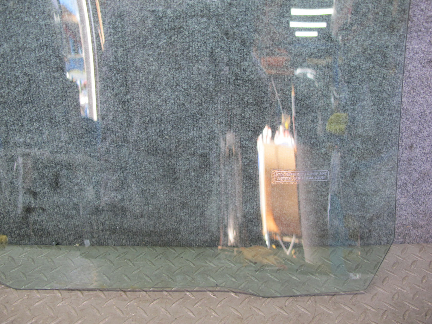 99-01 Isuzu Vehicross Front Right Passenger Door Glass Window OEM