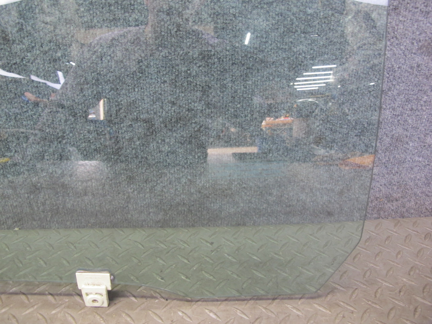 99-01 Isuzu Vehicross Front Left Driver Door Glass Window OEM