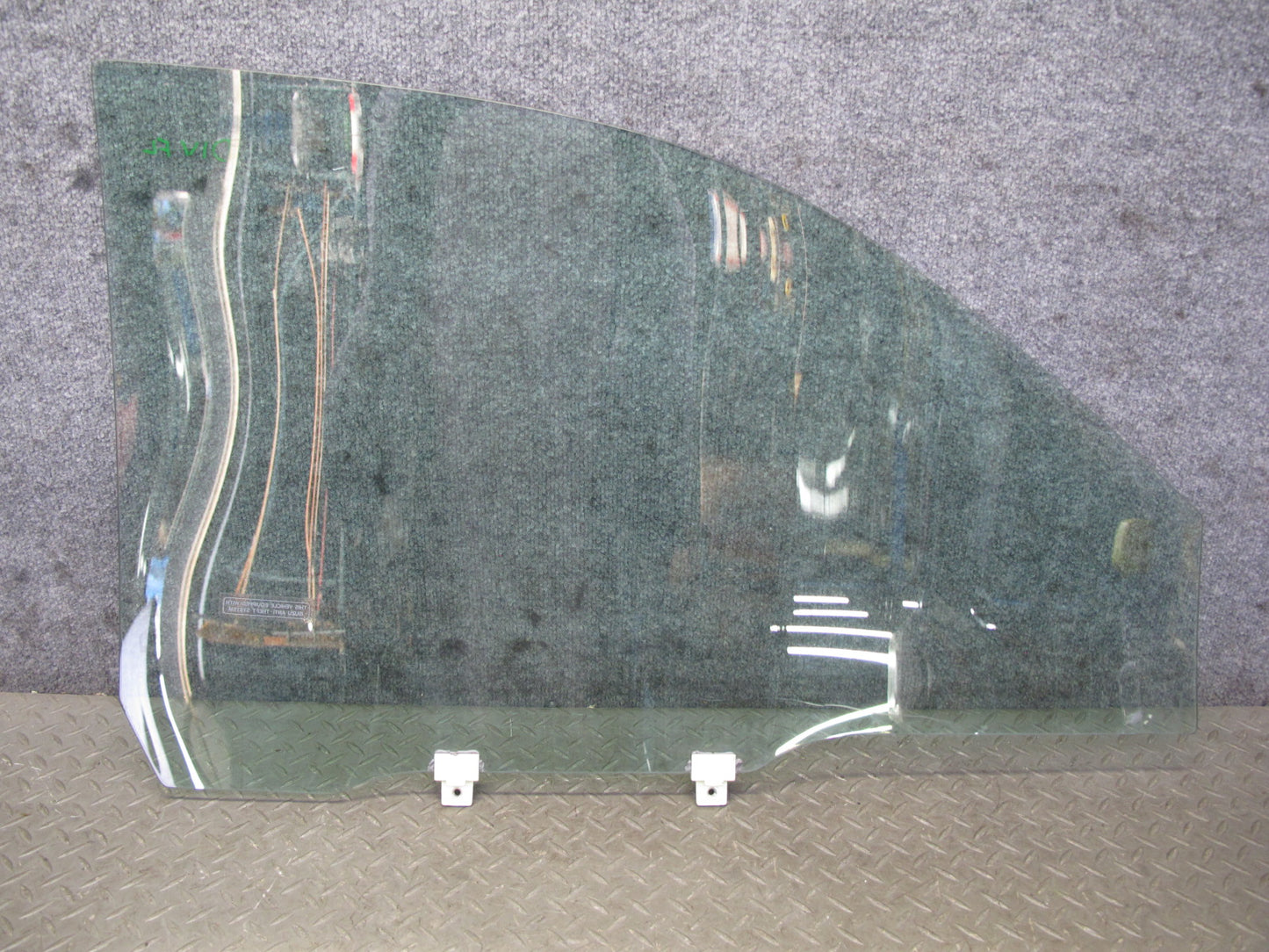 99-01 Isuzu Vehicross Front Left Driver Door Glass Window OEM