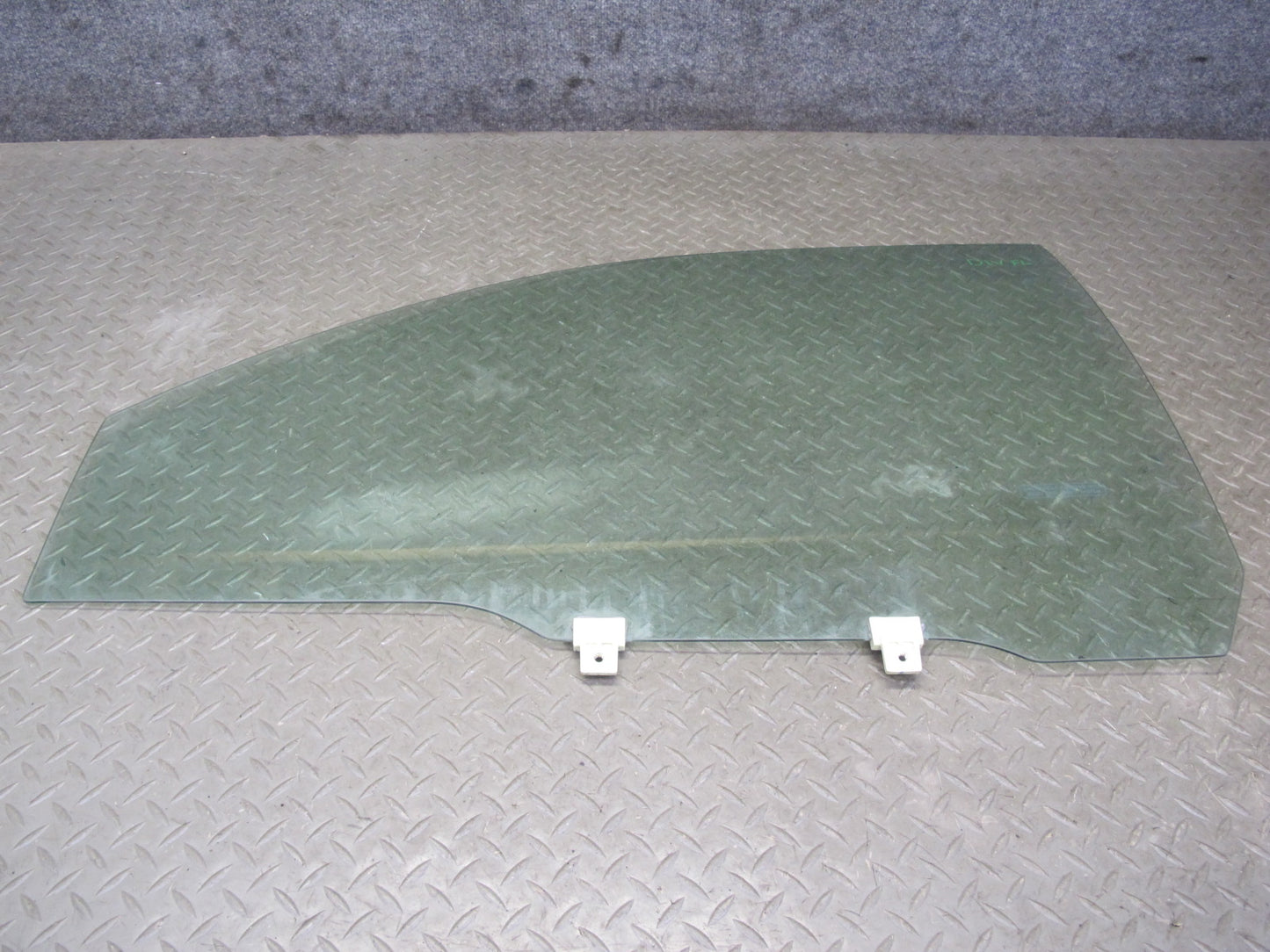 99-01 Isuzu Vehicross Front Left Driver Door Glass Window OEM