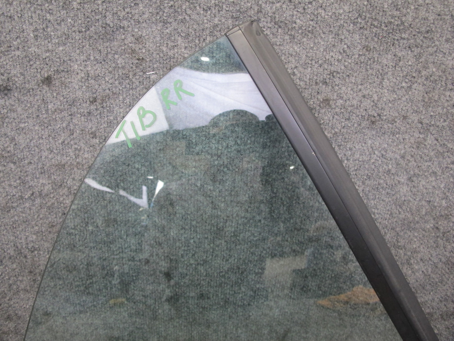 01-06 BMW E46 330ci Convertible Rear Right Pass Side Quarter Glass Window OEM