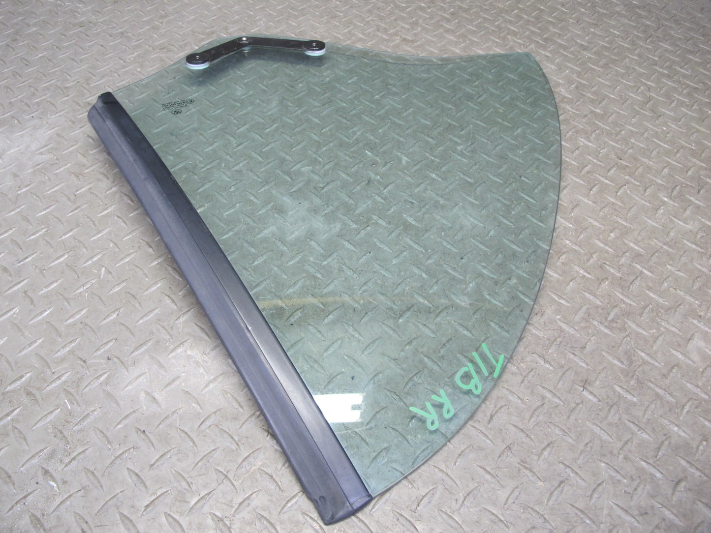 01-06 BMW E46 330ci Convertible Rear Right Pass Side Quarter Glass Window OEM