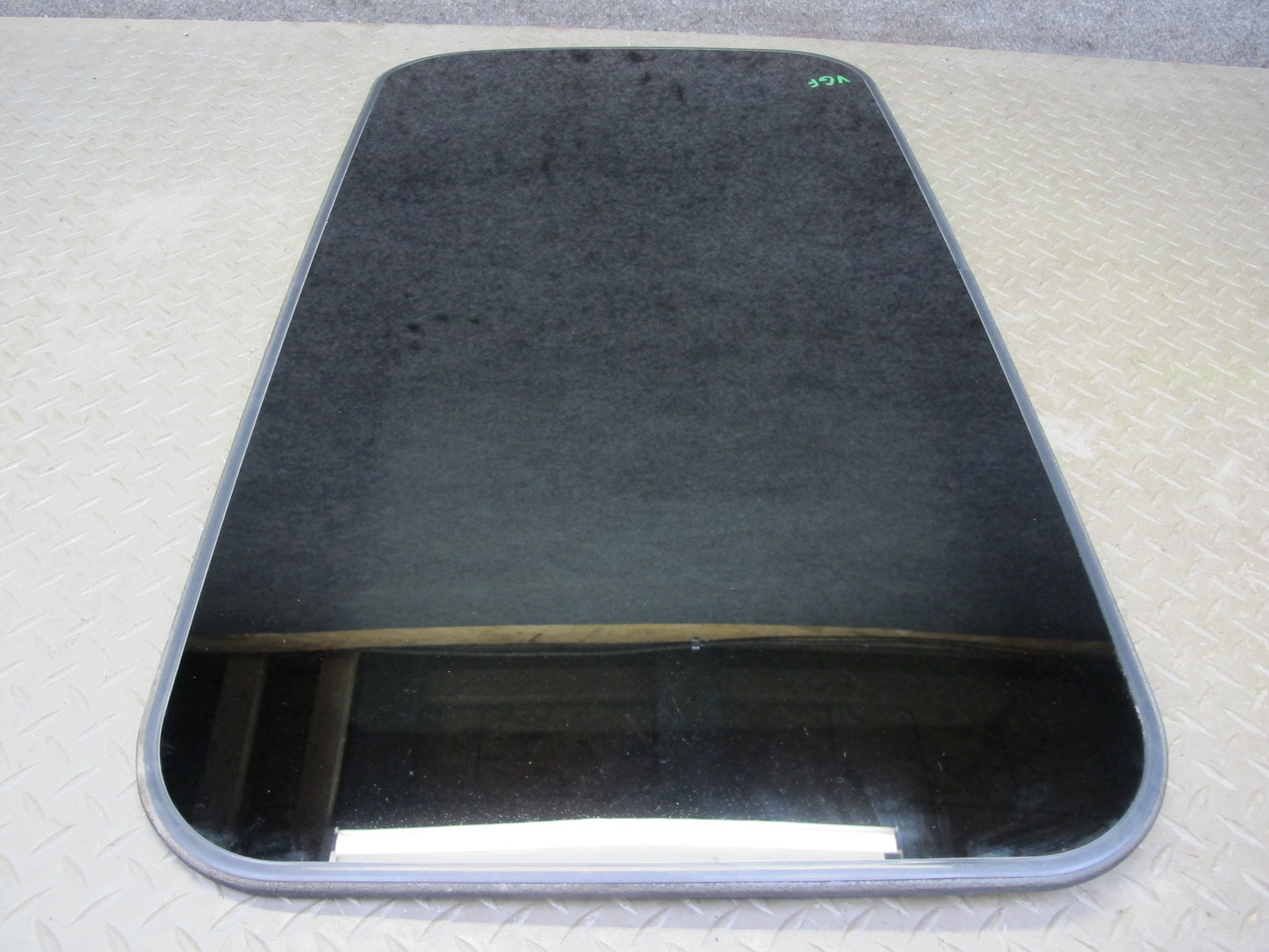 06-14 VW Golf MK5 MK6 R32 GTI Rabbit Sunroof Moon Roof Window Glass Panel OEM