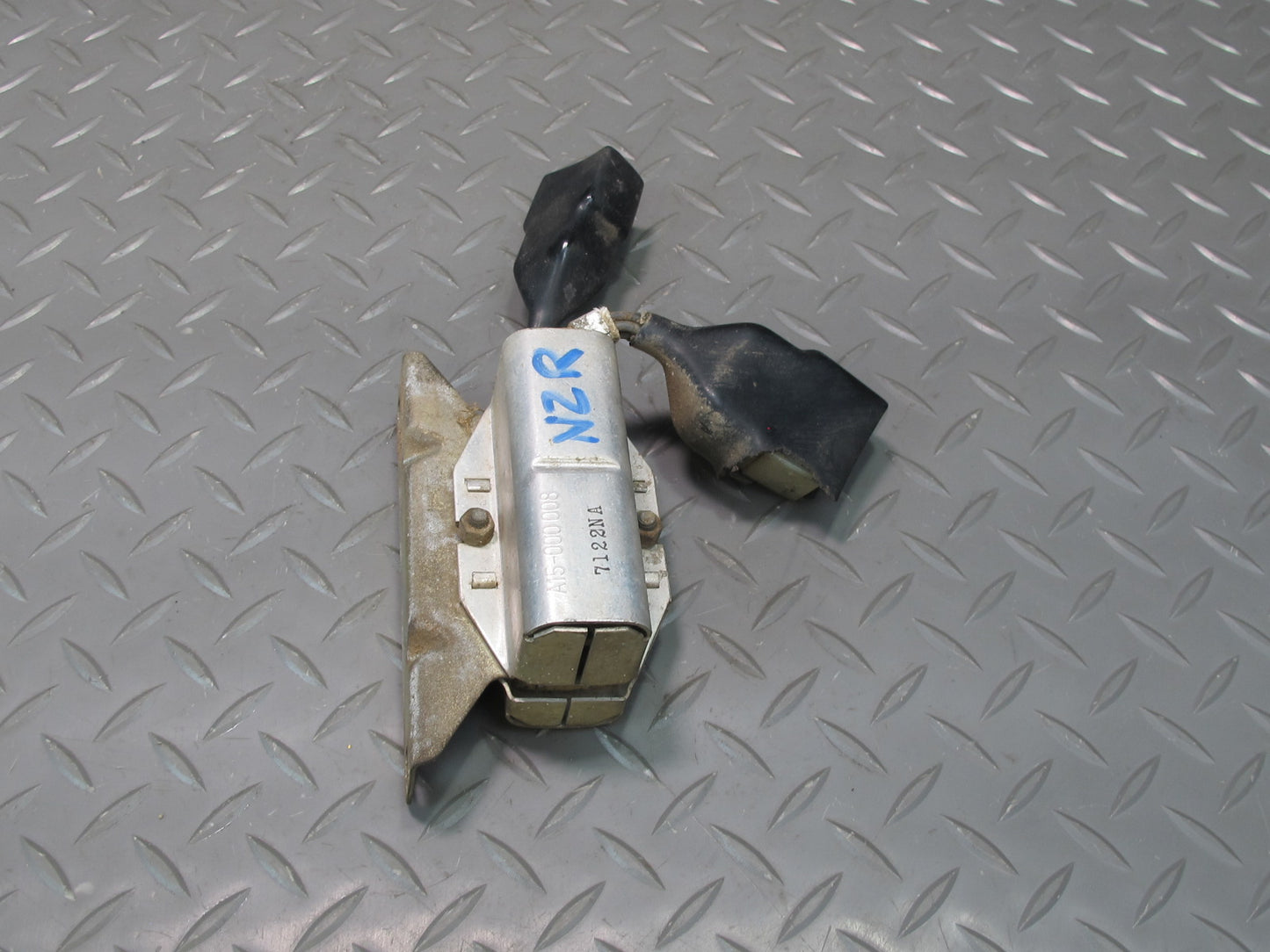 77-78 Datsun S30 280Z Under Hood Drop Resistor Module A15-000 008/009 OEM