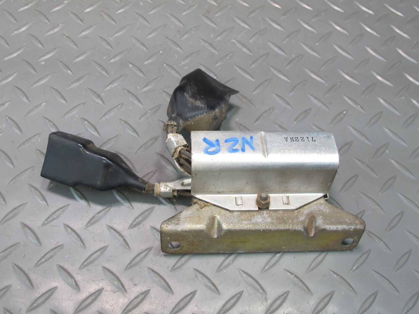 77-78 Datsun S30 280Z Under Hood Drop Resistor Module A15-000 008/009 OEM