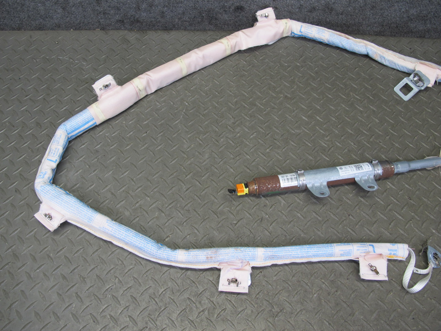 11-18 PORSCHE CAYENNE LEFT DRIVER SIDE ROOF SRS AIRBAG 7P5880741C OEM