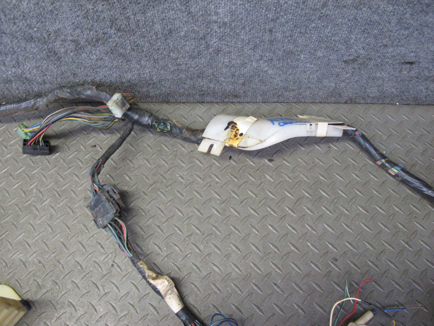 1977 Datsun S30 280Z 2+2 Interior Wiring Harness w Fuse Box OEM