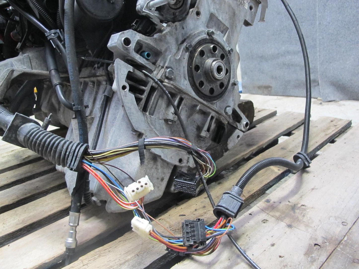 01-02 BMW E46 330ci 3.0L M54 M54B30 RWD Complete Engine Motor 124K Miles OEM