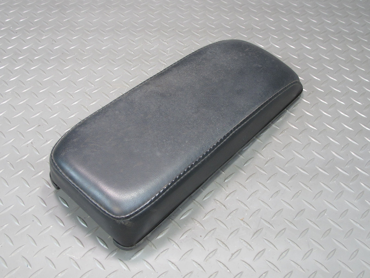 77-78 Datsun S30 280Z Center Console Leather Armrest Lid Cover Black OEM