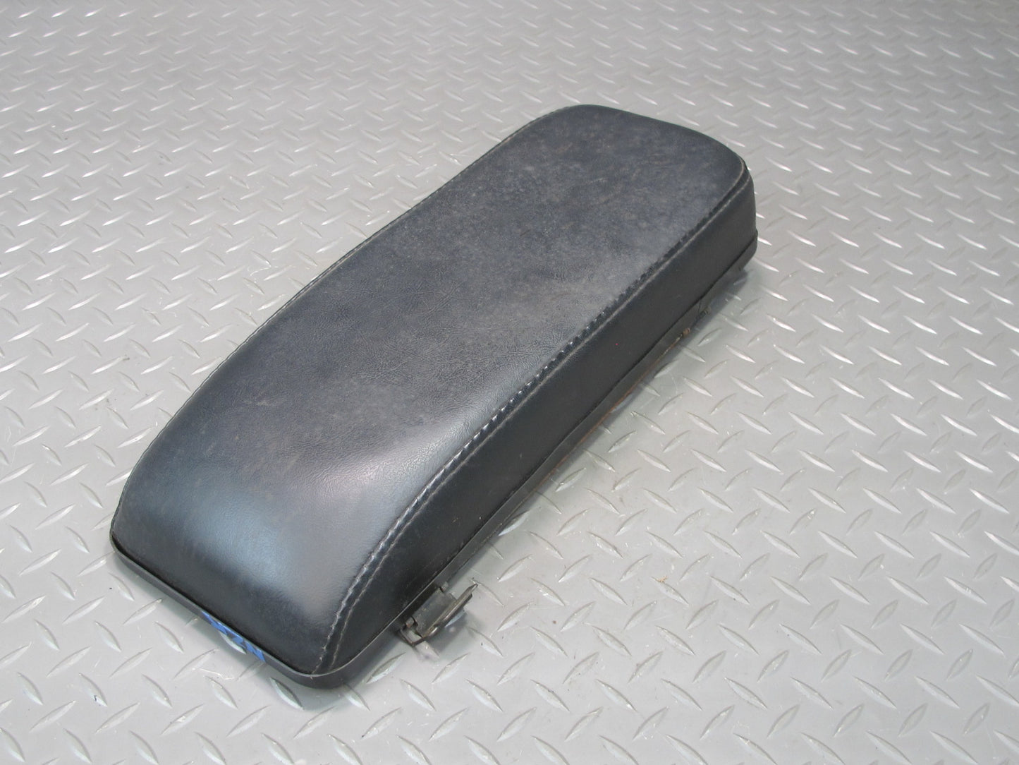 77-78 Datsun S30 280Z Center Console Leather Armrest Lid Cover Black OEM