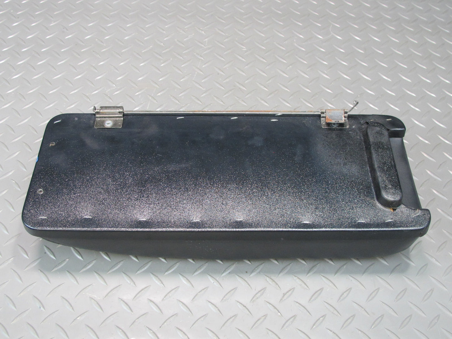 77-78 Datsun S30 280Z Center Console Leather Armrest Lid Cover Black OEM