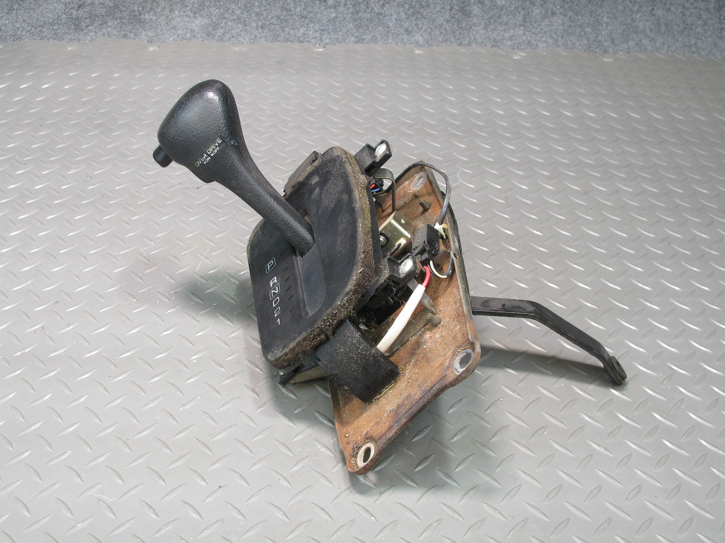 90-93 Nissan Z32 300ZX Coupe A/T Automatic Transmission Shifter Assembly OEM